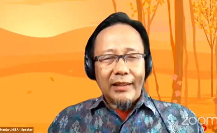 Webinar Prodi Sistem Informasi : Change Management