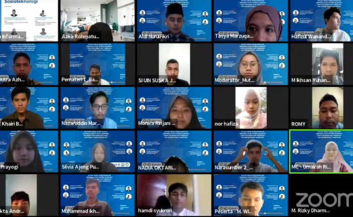 Kuliah Umum Sosioteknologi Program Studi Sistem Informasi