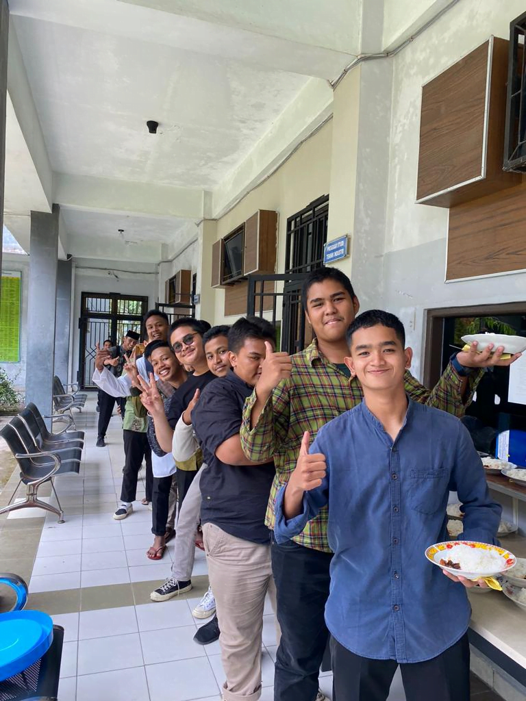 SEDEKAH JUMAT BERKAH PROGRAM STUDI SISTEM INFORMASI