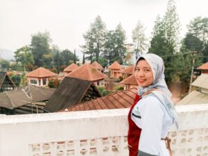 Fadhilla Elita - Tata