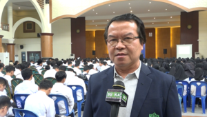 Dekan Fakultas Sains dan Teknologi UIN Suska Riau
