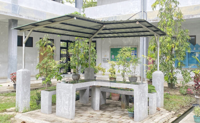 Taman Fakultas Sains dan Teknologi UIN Suska Riau